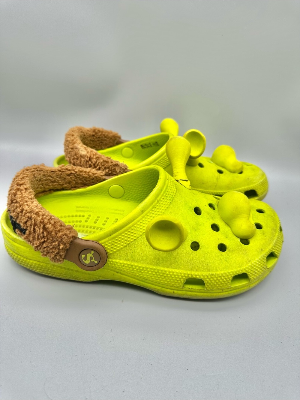Crocs Classic Clog Shrek Lime Green Kids Size J6 Ogre Ears Nose Jibbitz Shoes - Picture 3 of 8